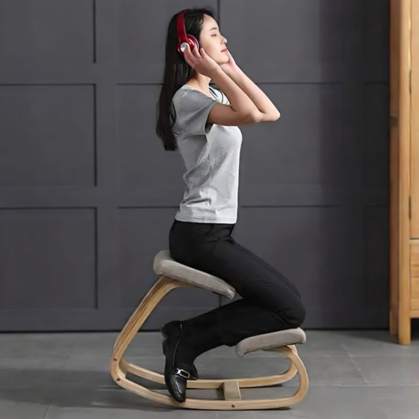 Ergonomic Kneeling Chair