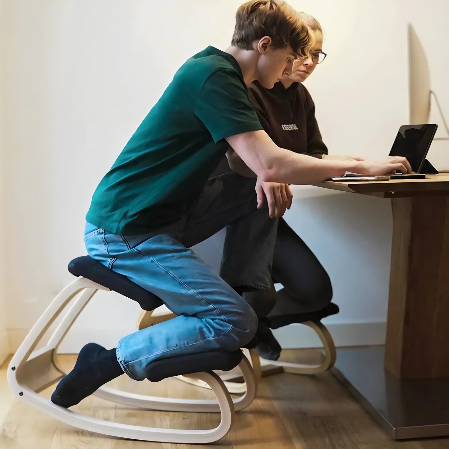 Ergonomic Kneeling Chair